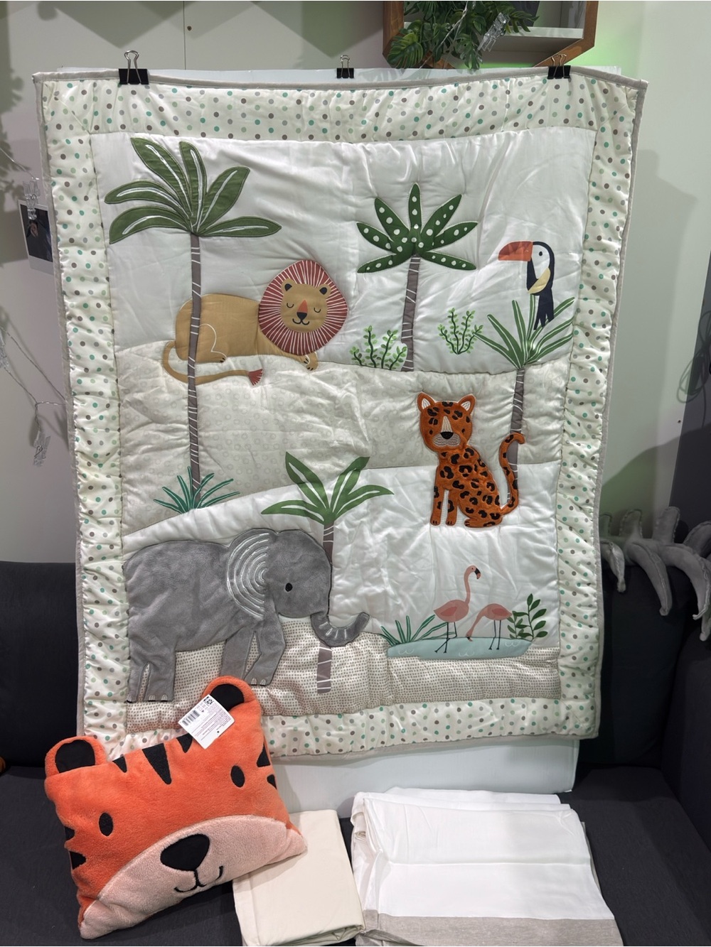 Safari Friends nursery Baby crib bedding set New see details